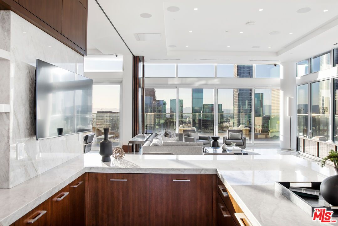 Interior, Kitchen, Living room, Recessed Lighting