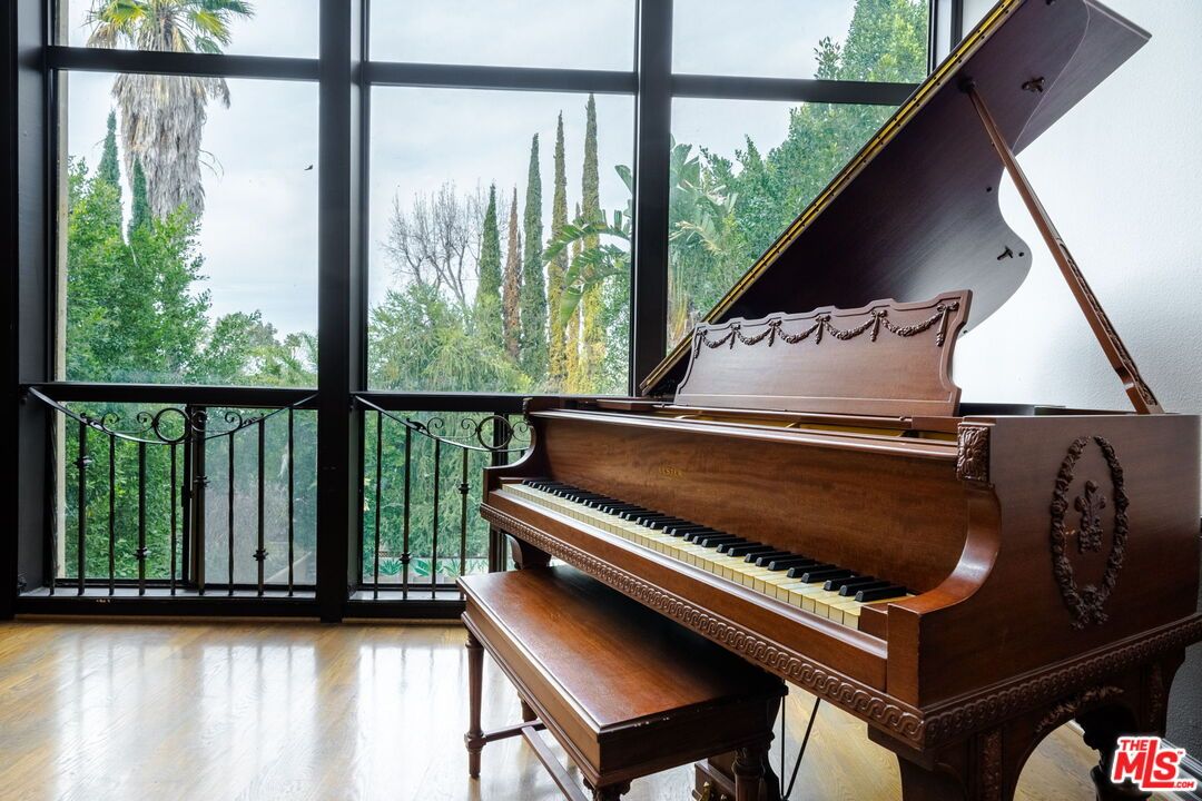 Interior, Piano, Wood Texture Flooring