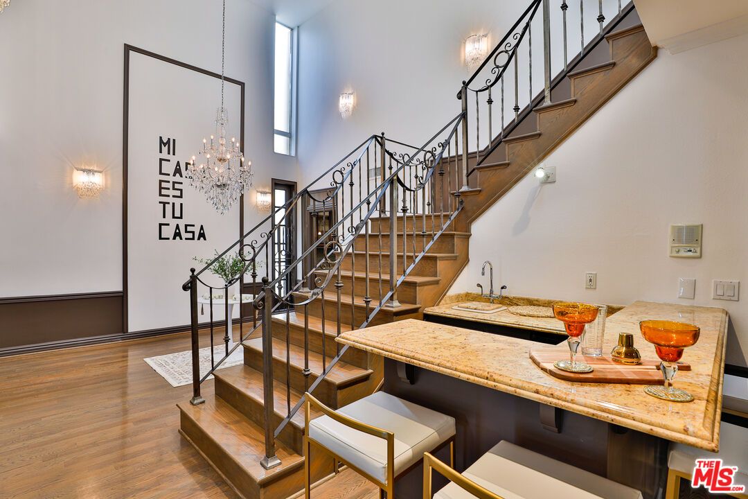 Chandelier, Interior, Wood Texture Flooring