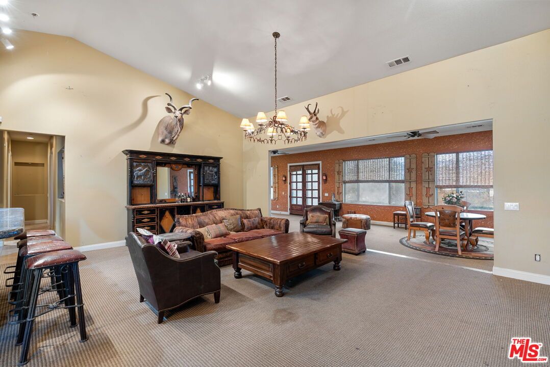 Chandelier, Dining room, Interior, Living room, Recessed Lighting