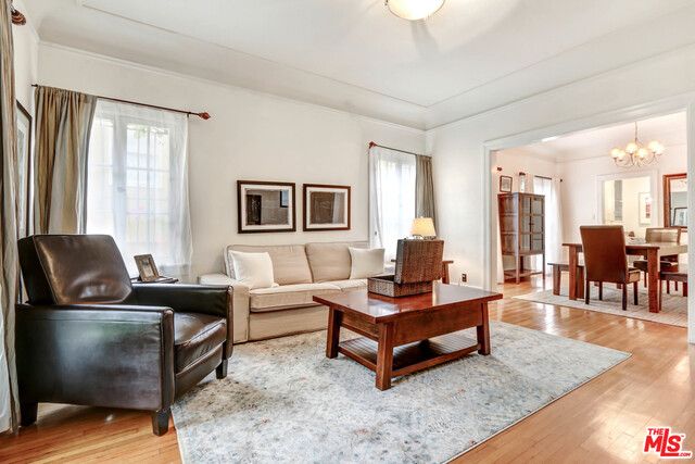 Chandelier, Dining room, Interior, Living room, Wood Texture Flooring