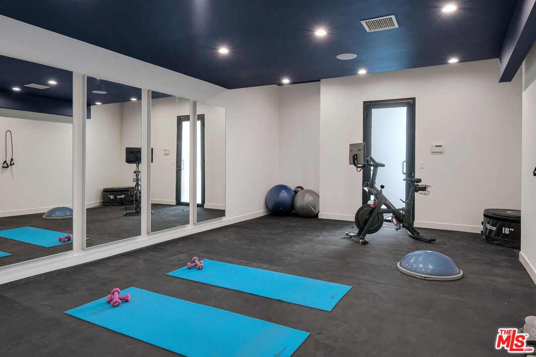 Fitness Equipment, Interior, Recessed Lighting