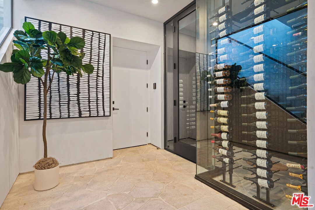 Interior, Recessed Lighting, Wine Storage