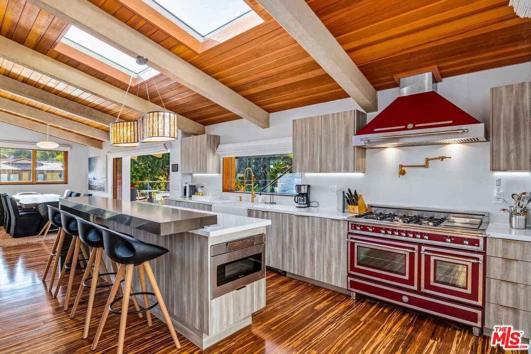 Interior, Kitchen, Pendant Lights, Stainless Steel Appliances, Wooden Beams, Wooden Ceilings, Wood Texture Flooring