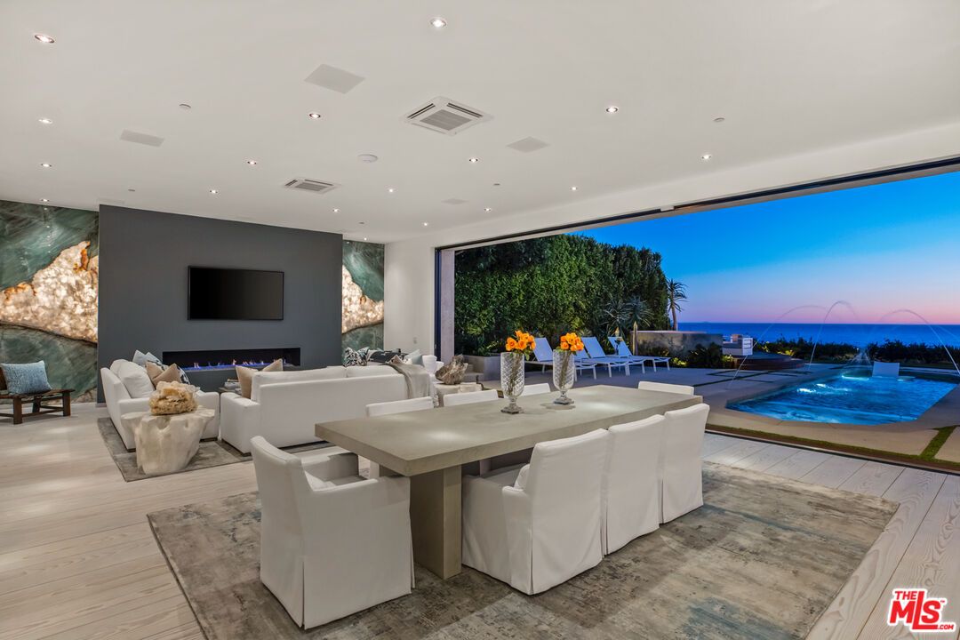 Dining room, Interior, Living room, Recessed Lighting, Water, Wood Texture Flooring