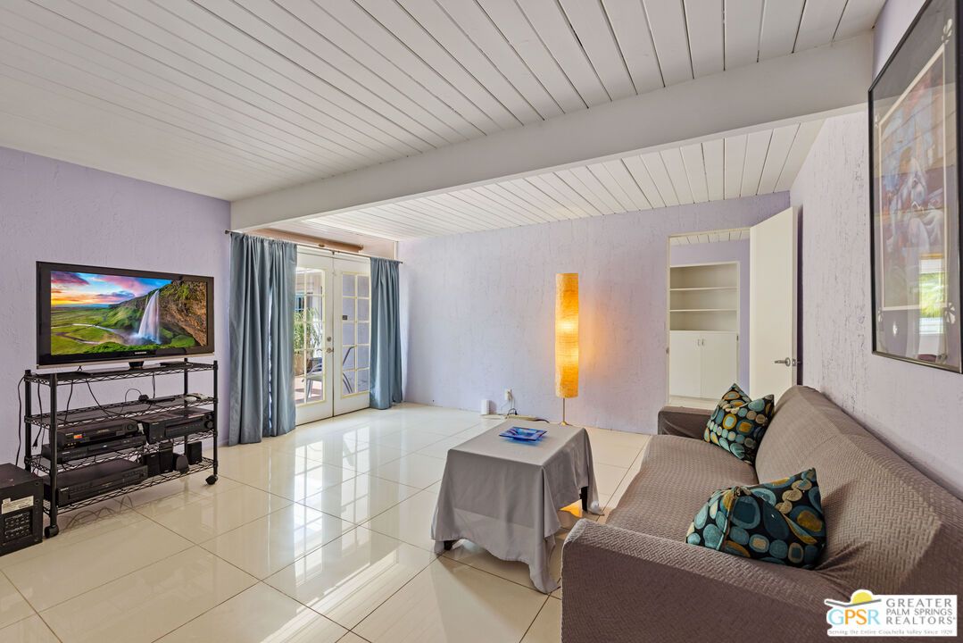 Interior, Living room