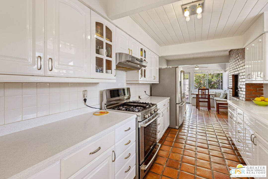 Dining room, Interior, Kitchen