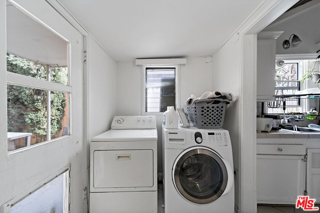 Interior, Utility Closets, Washer