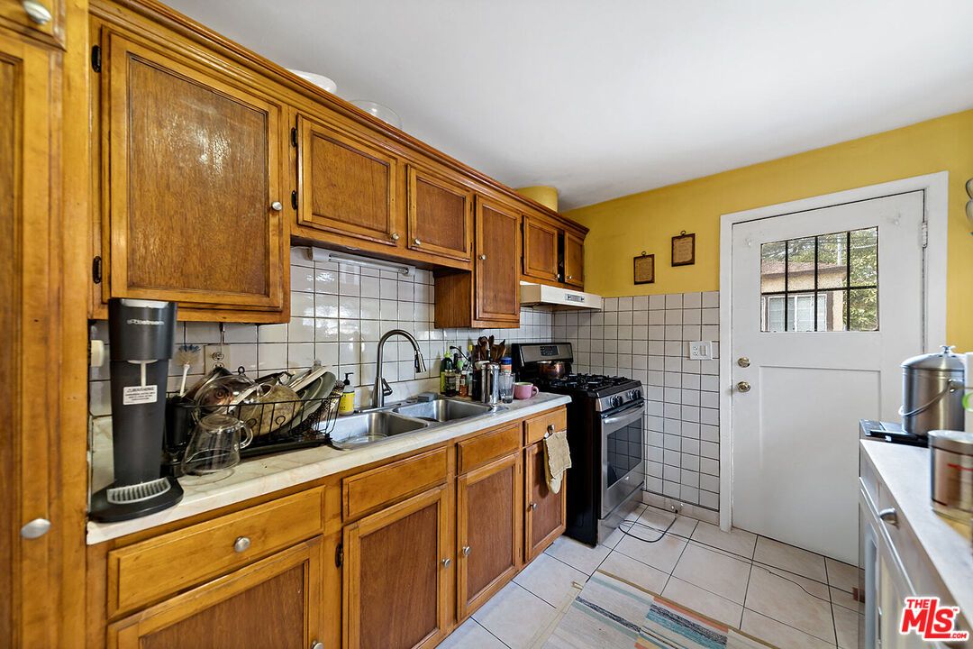Interior, Kitchen