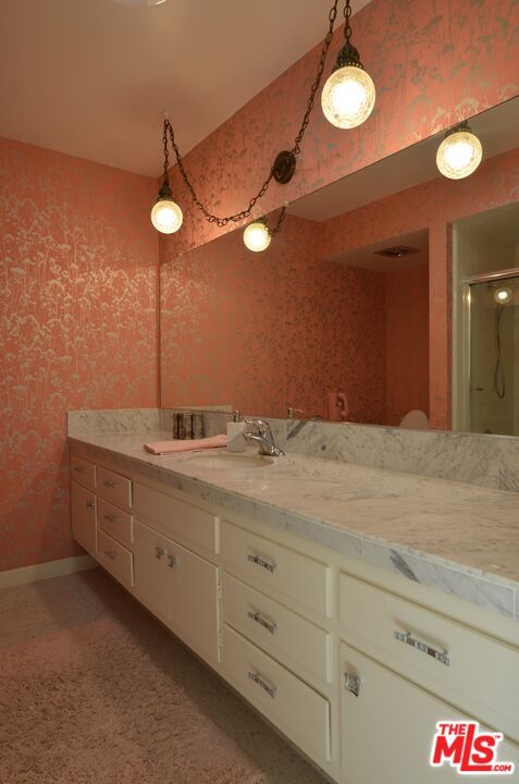 Bathroom, Dual Sink Vanities, Interior, Pendant Lights