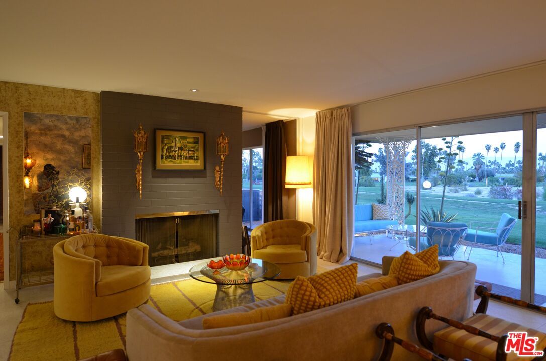 Fireplace, Interior, Living room