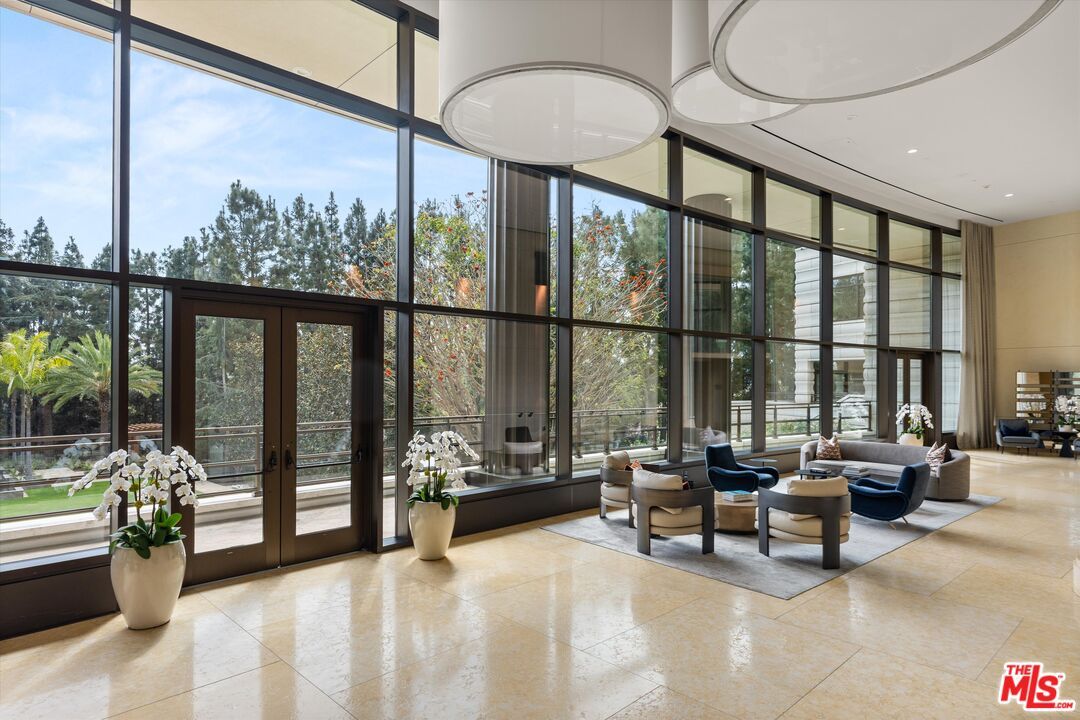 Interior, Recessed Lighting, Sun Room