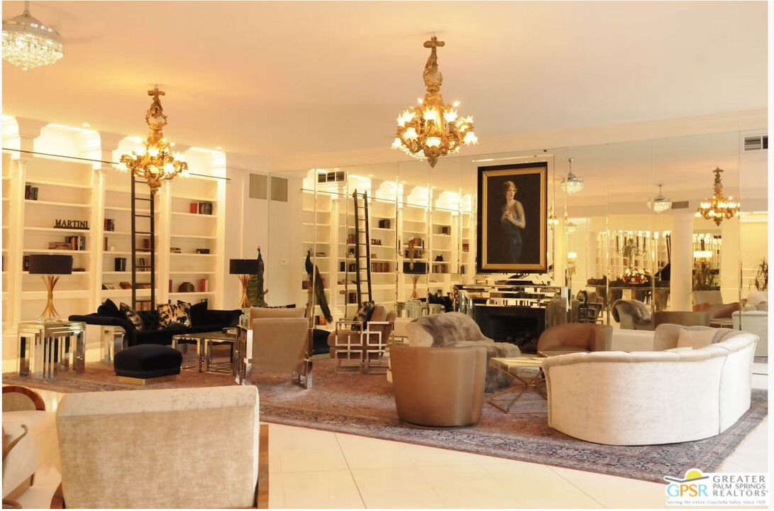 Chandelier, Interior, Living room, Pendant Lights