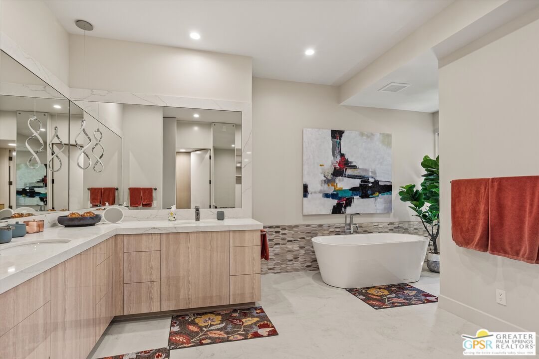 Bathroom, Dual Sink Vanities, Free Standing Baths, Interior, Marble, Recessed Lighting