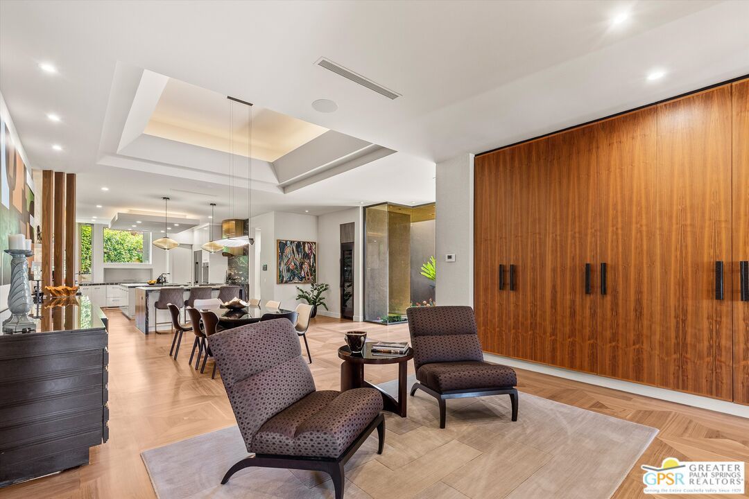 Dining room, Interior, Kitchen, Pendant Lights, Recessed Lighting, Wood Texture Flooring