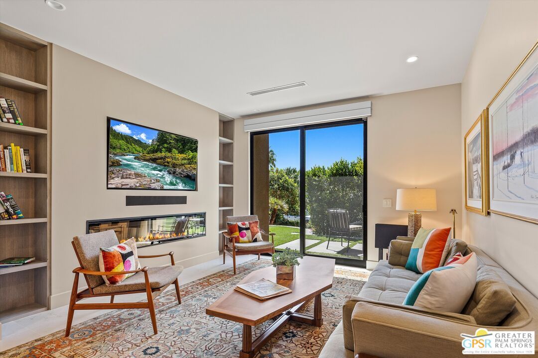 Fireplace, Interior, Living room, Recessed Lighting