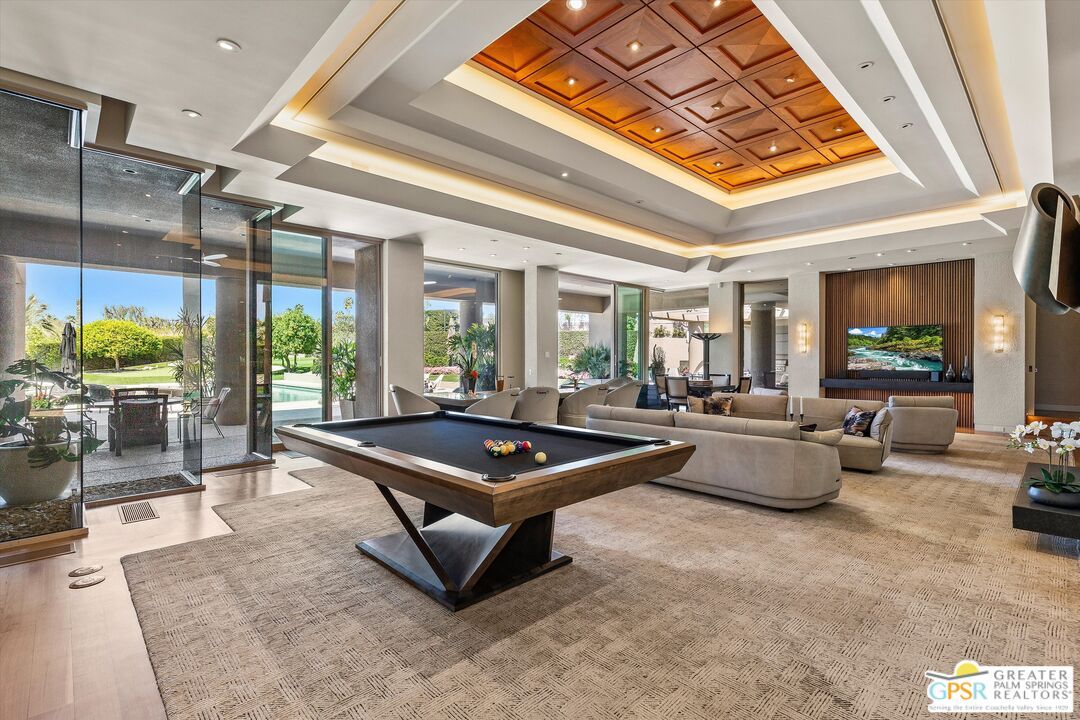 Billiard Table, Game Room, Interior, Living room, Recessed Lighting, Wood Texture Flooring