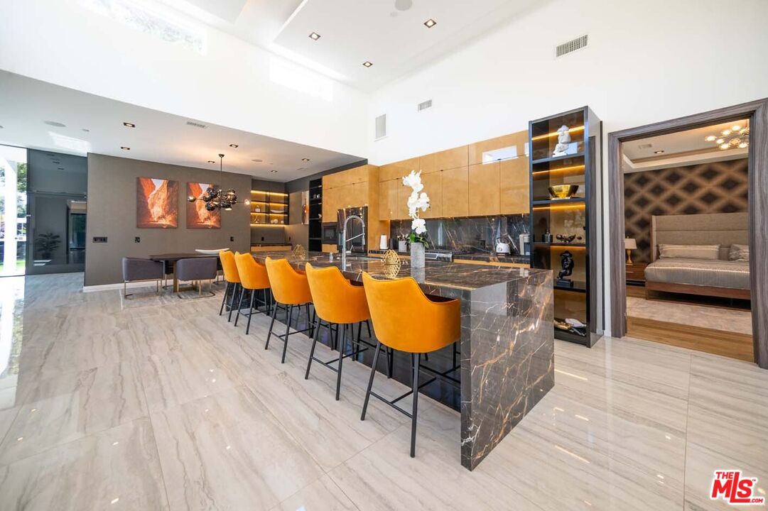 Dining room, Interior, Kitchen, Marble, Pendant Lights, Recessed Lighting, Stainless Steel Appliances