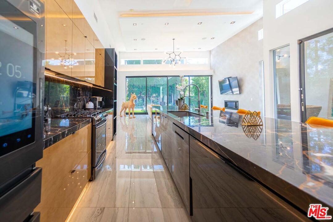 Interior, Kitchen, Pendant Lights, Recessed Lighting