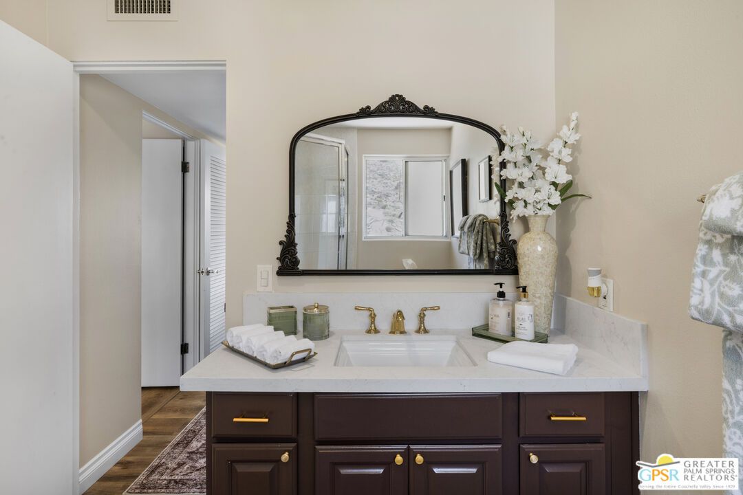 Bathroom, Dual Sink Vanities, Interior, Wood Texture Flooring