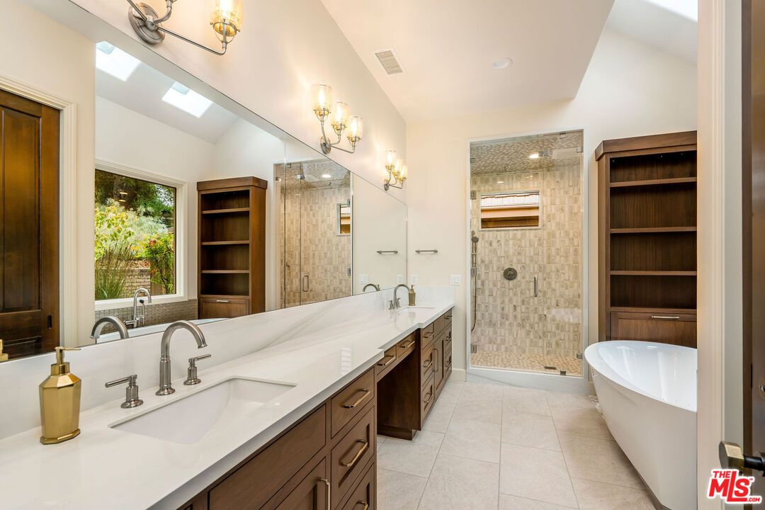Bathroom, Dual Sink Vanities, Free Standing Baths, Glass Shower, Interior, Recessed Lighting