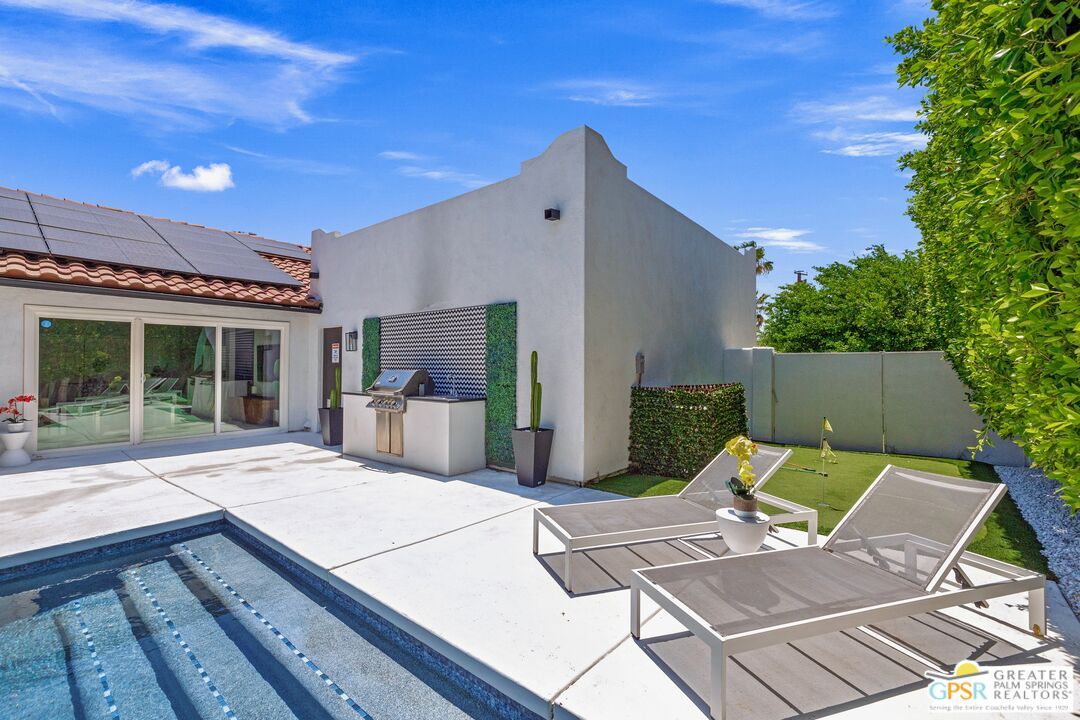 Exterior, Pool, Solar Panels