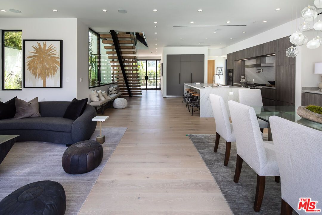 Dining room, Interior, Kitchen, Living room, Pendant Lights, Recessed Lighting, Stainless Steel Appliances, Wood Texture Flooring