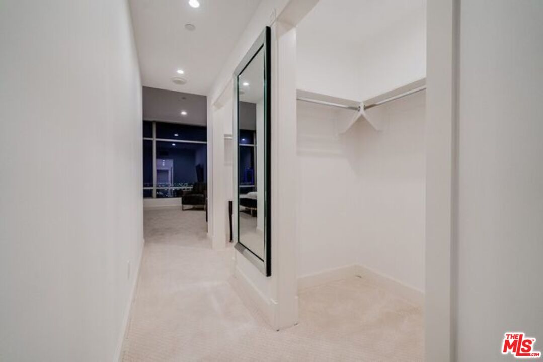 Interior, Recessed Lighting, Walk-in Closets