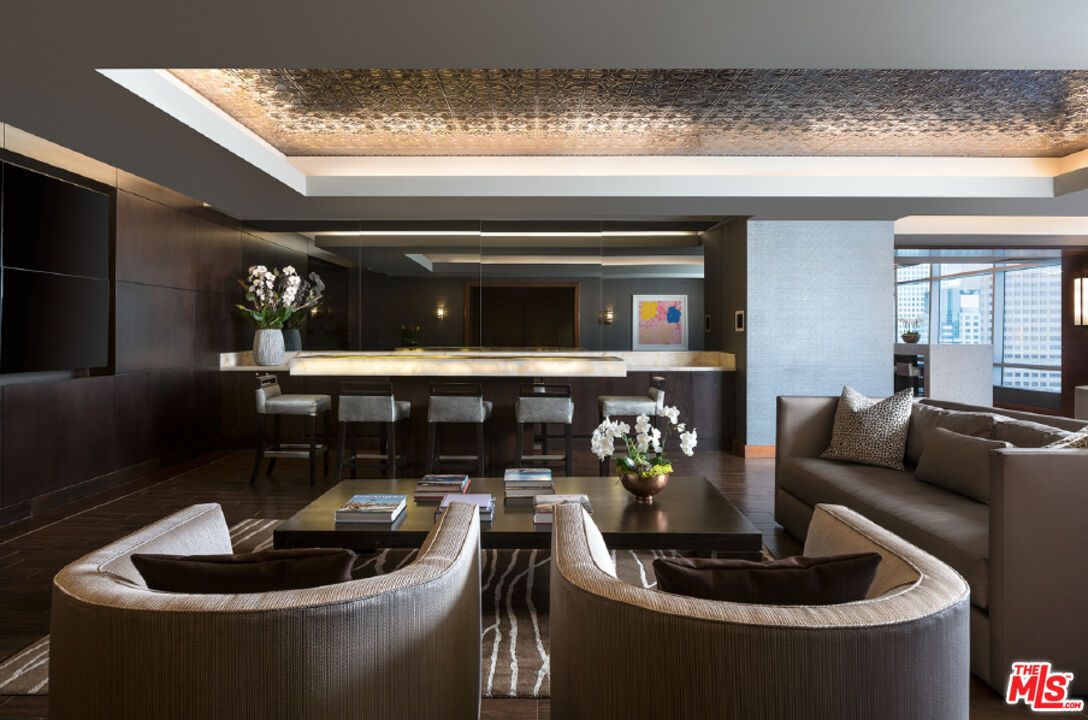 Interior, Living room, Pendant Lights