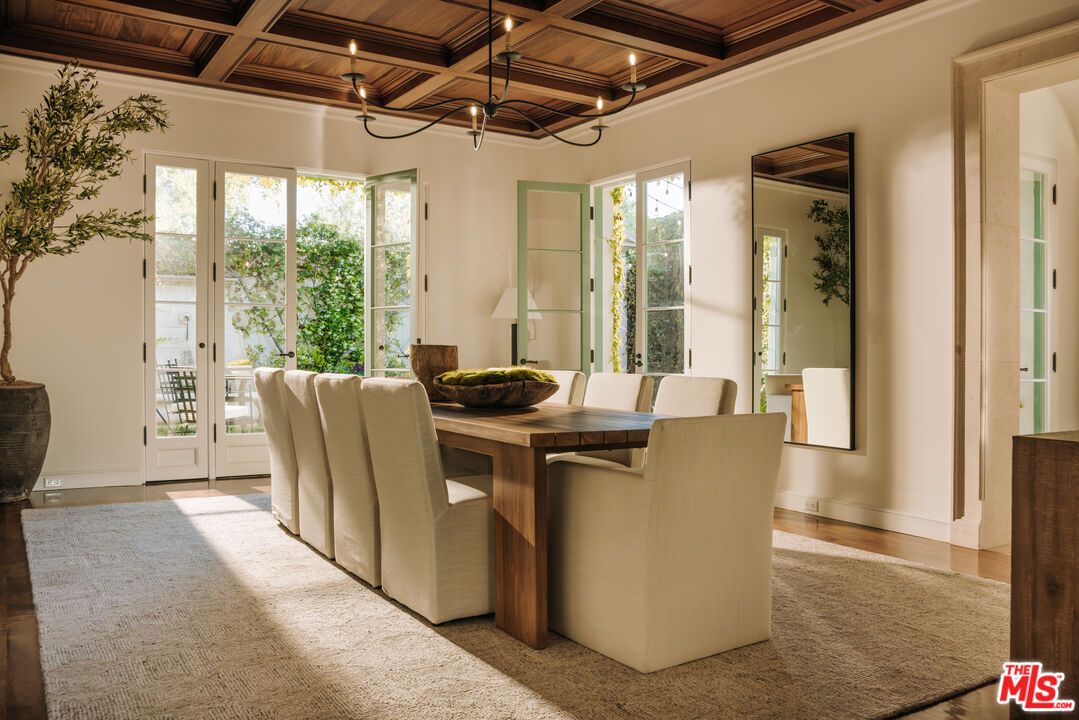 Chandelier, Dining room, Interior, Wooden Beams, Wooden Ceilings, Wood Texture Flooring