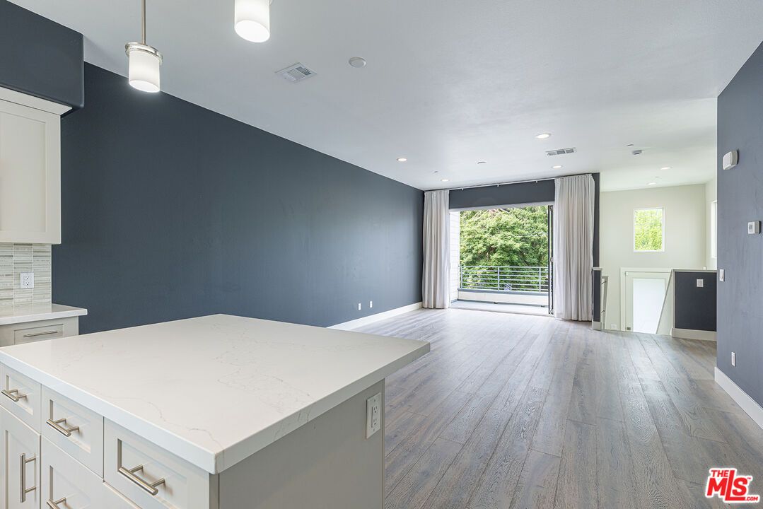 Empty room, Interior, Pendant Lights, Recessed Lighting, Wood Texture Flooring