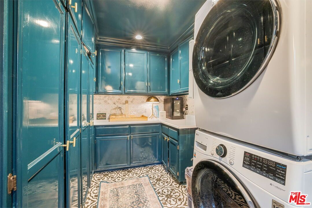 Interior, Recessed Lighting, Washer