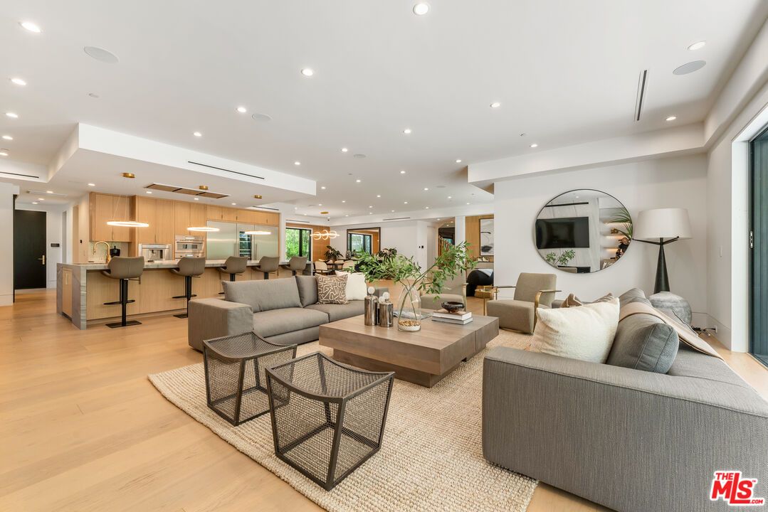 Interior, Kitchen, Living room, Pendant Lights, Recessed Lighting, Wood Texture Flooring