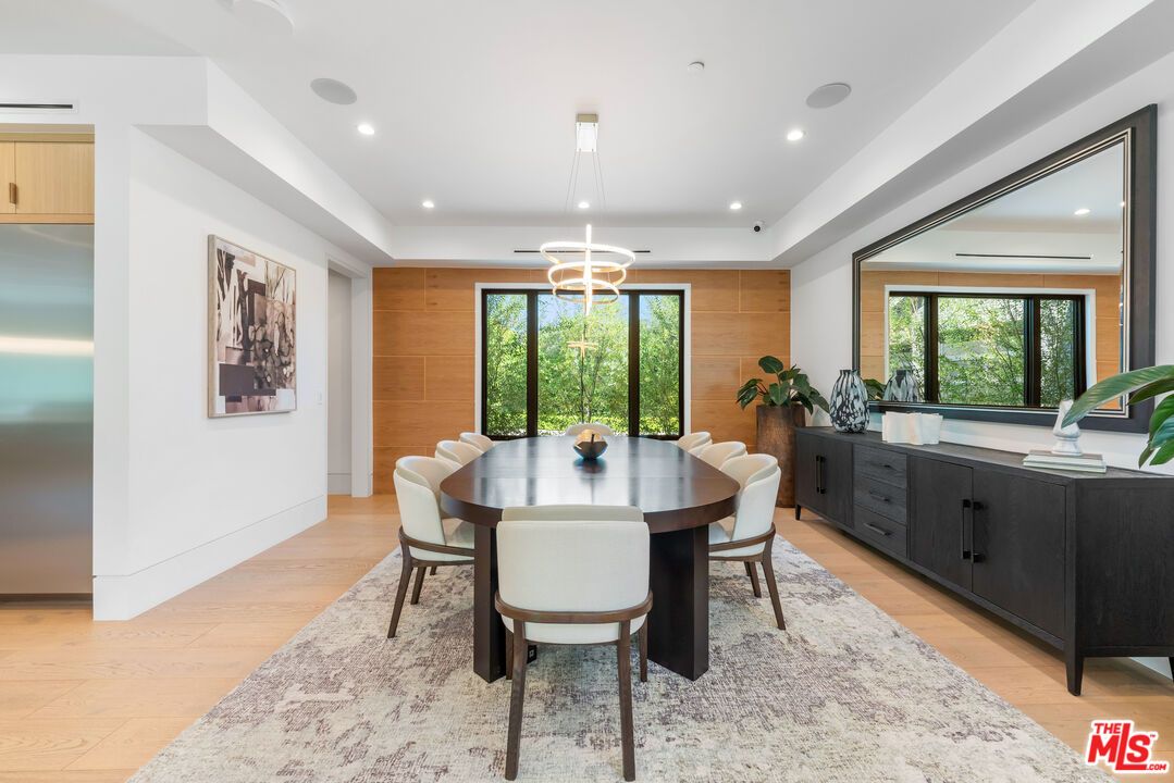 Dining room, Interior, Pendant Lights, Recessed Lighting, Wood Texture Flooring