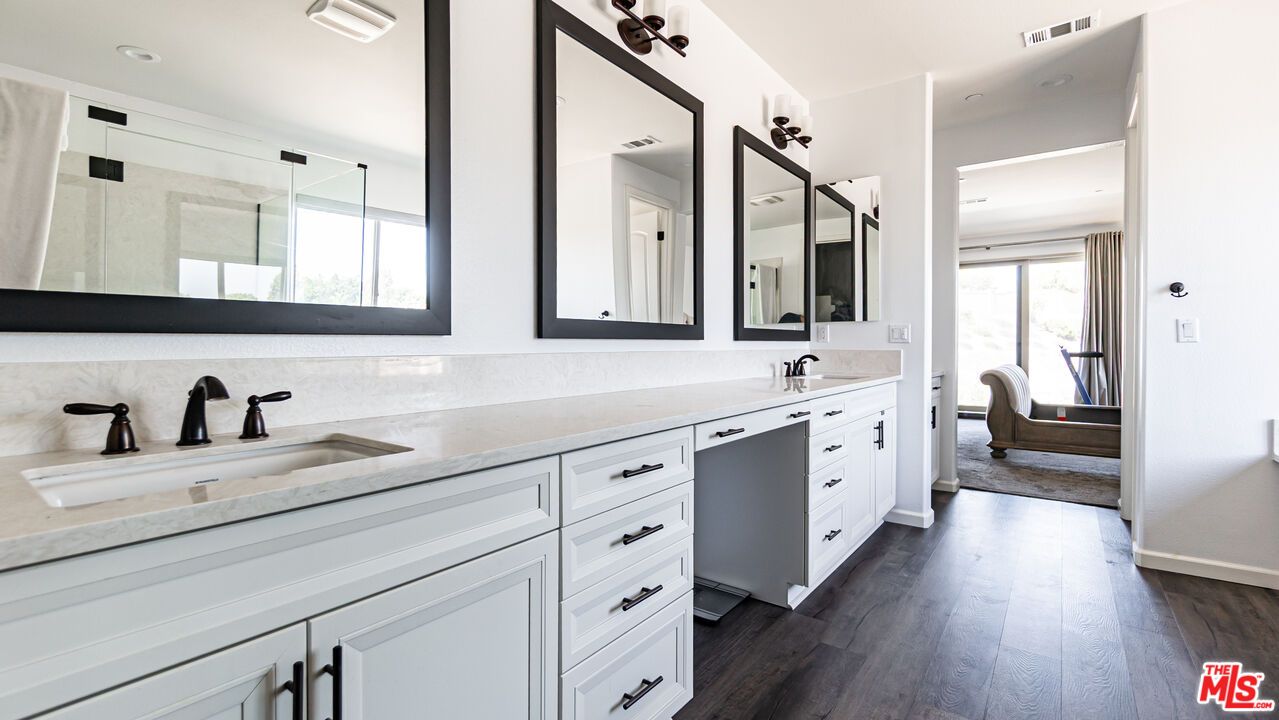 Bathroom, Dual Sink Vanities, Interior, Recessed Lighting, Wood Texture Flooring