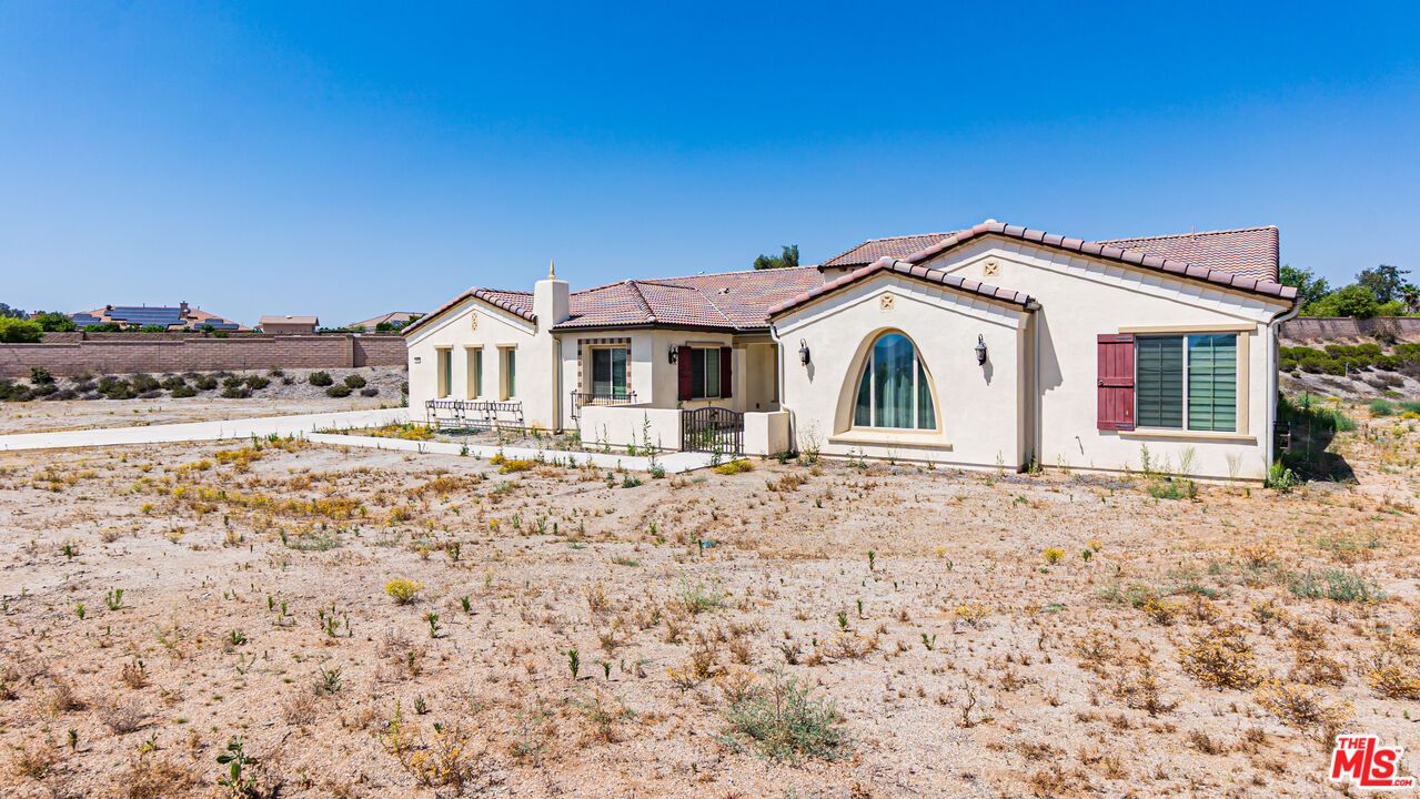 Backyard, Exterior, Facade, Spanish Mediterranean