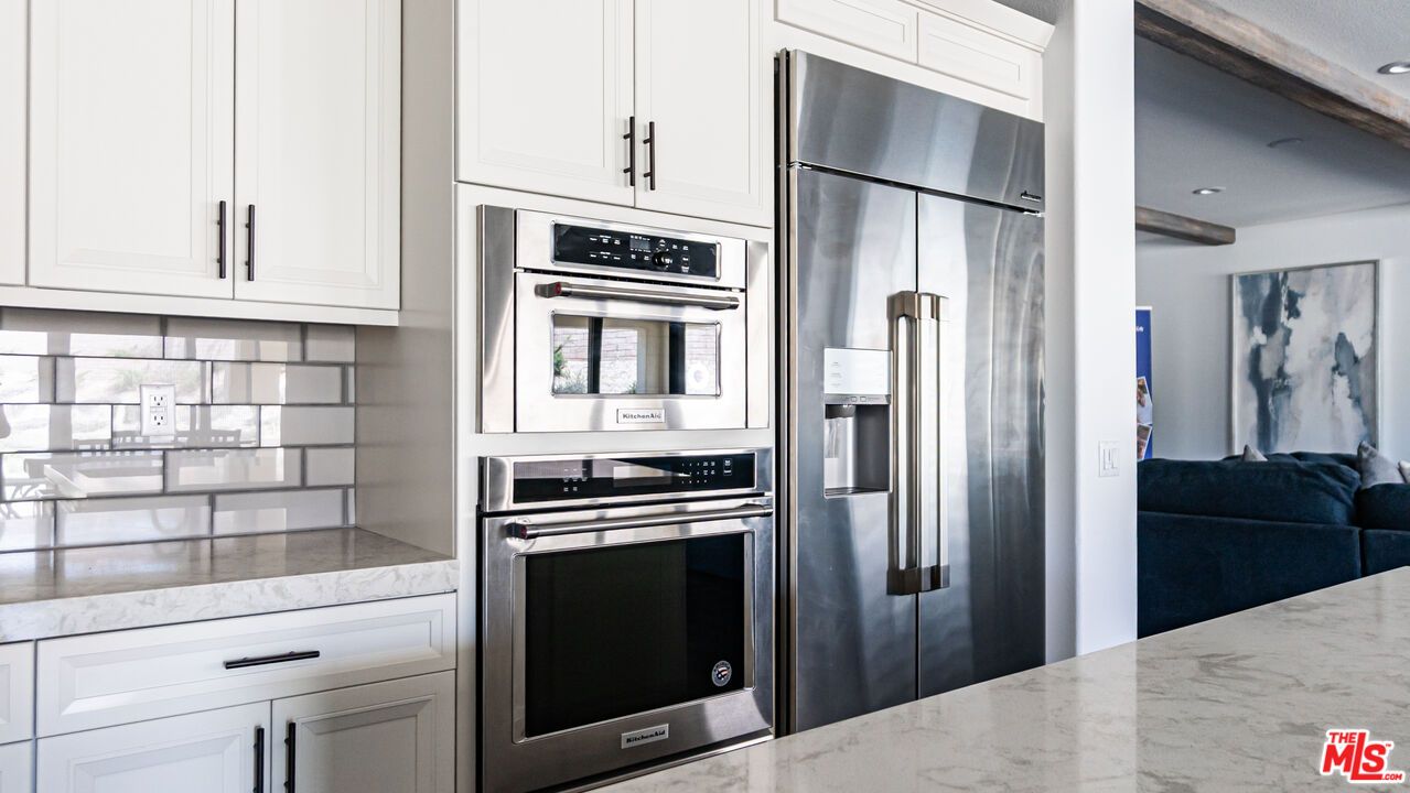 Interior, Kitchen, Stainless Steel Appliances