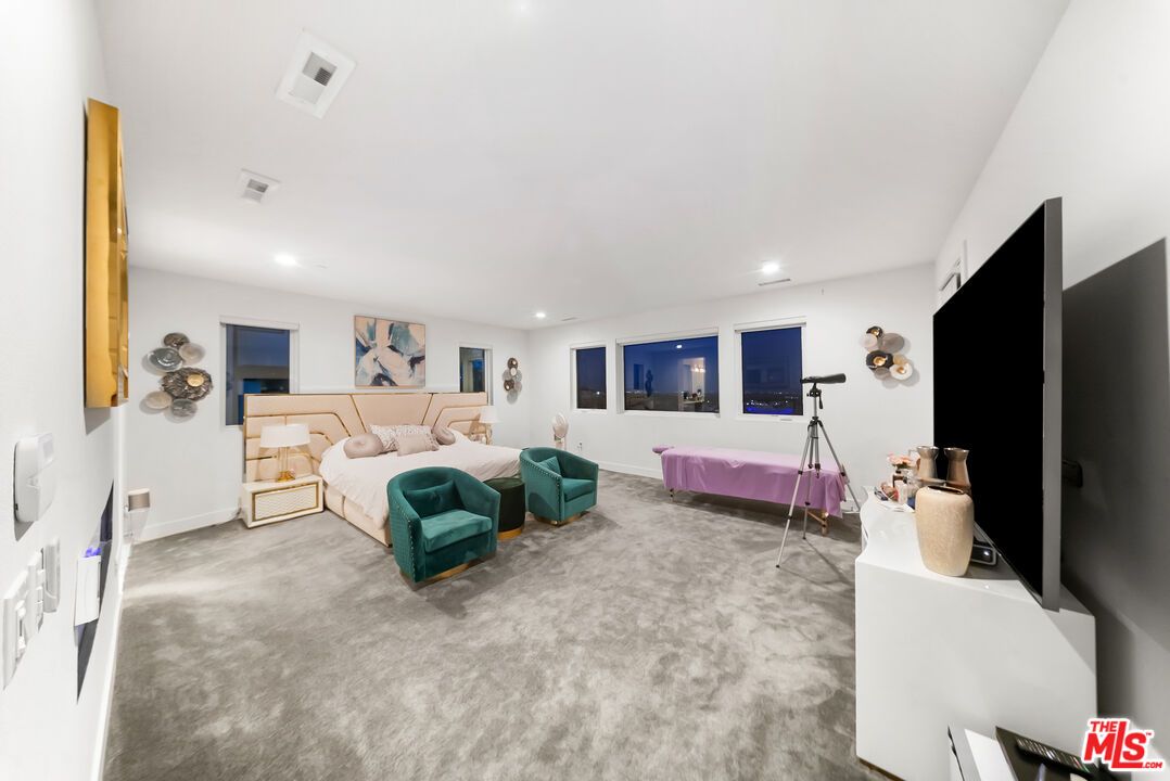 Bedroom, Interior, Living room, Recessed Lighting