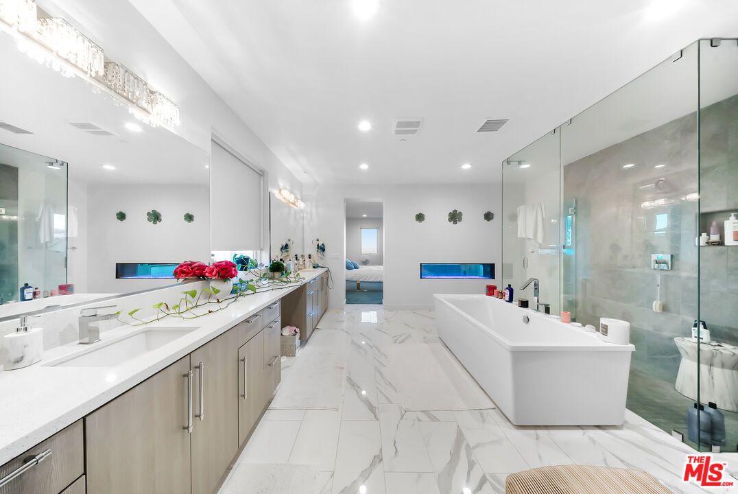Bathroom, Dual Sink Vanities, Free Standing Baths, Glass Shower, Interior, Marble, Recessed Lighting