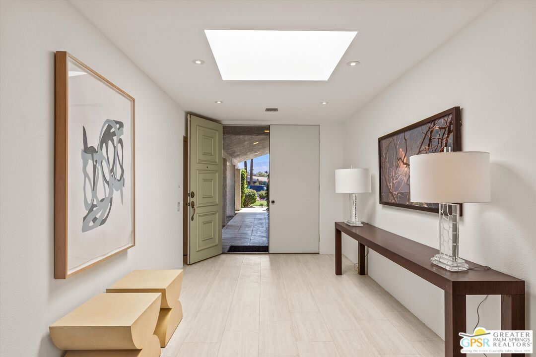 Interior, Recessed Lighting