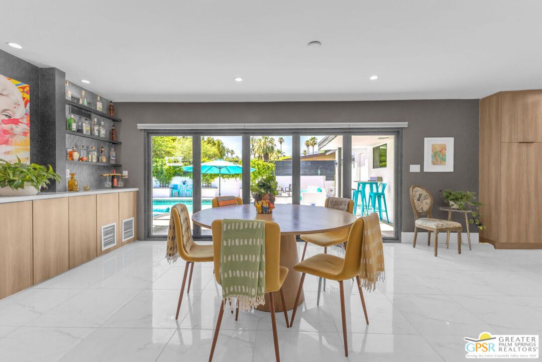 Dining room, Interior, Marble, Recessed Lighting