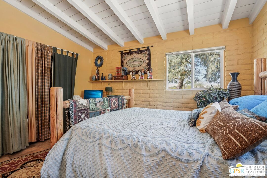 Dining room, Interior