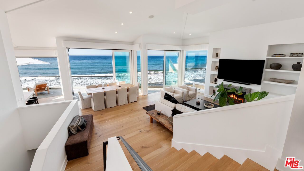 Fireplace, Interior, Living room, Recessed Lighting, Water, Wood Texture Flooring