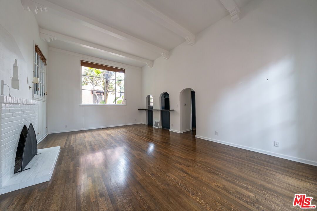 Empty room, Fireplace, Interior, Wood Texture Flooring