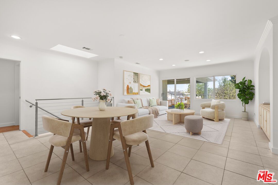 Dining room, Interior, Living room, Recessed Lighting