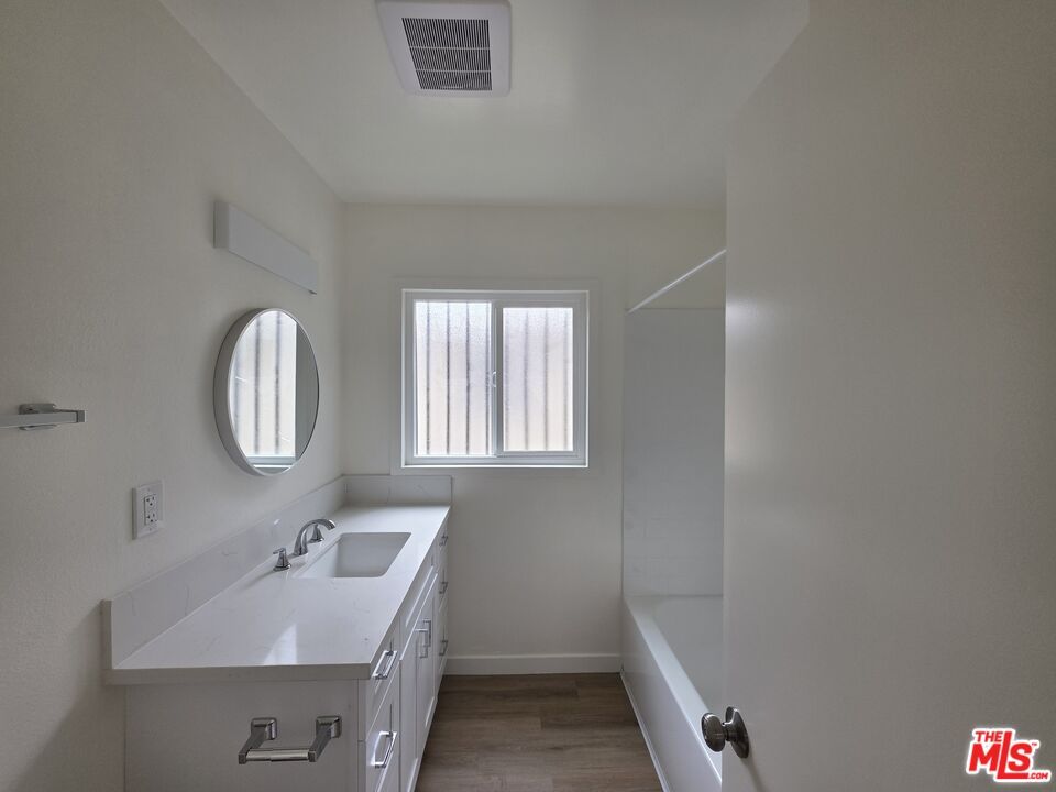 Bathroom, Dual Sink Vanities, Interior, Wood Texture Flooring