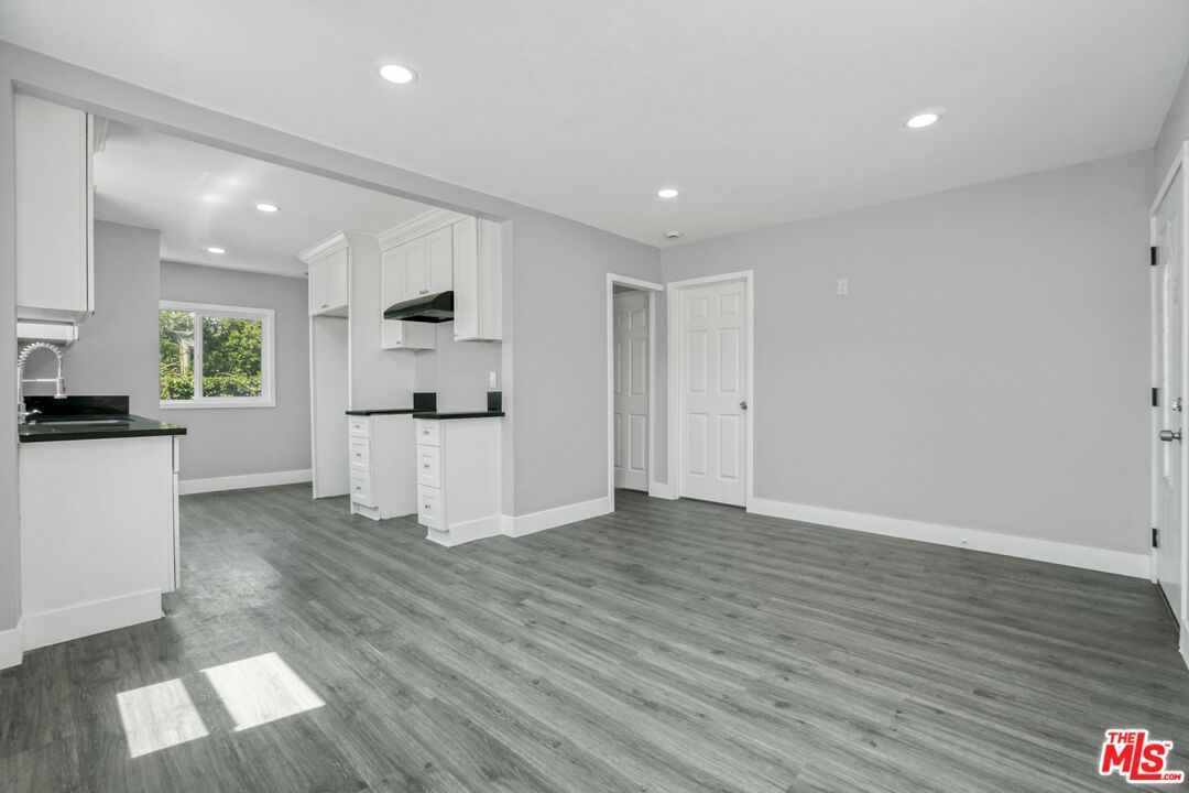 Empty room, Interior, Kitchen, Recessed Lighting, Wood Texture Flooring