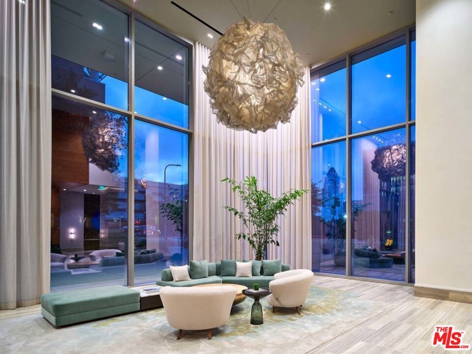 Interior, Living room, Pendant Lights, Recessed Lighting, Wood Texture Flooring