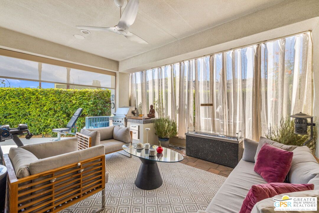 Interior, Living room, Sun Room