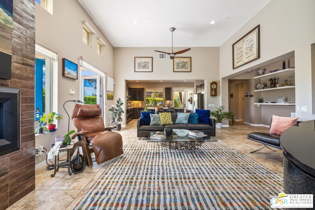 Fireplace, Interior, Living room, Recessed Lighting